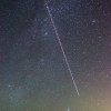 Lidmašīna, 2 meteori, Andromedas galaktika, Plejādes un Piena Ceļš