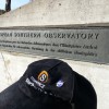 Cepurīte pie ESO galvenās mītnes Garhingā, Vacijā