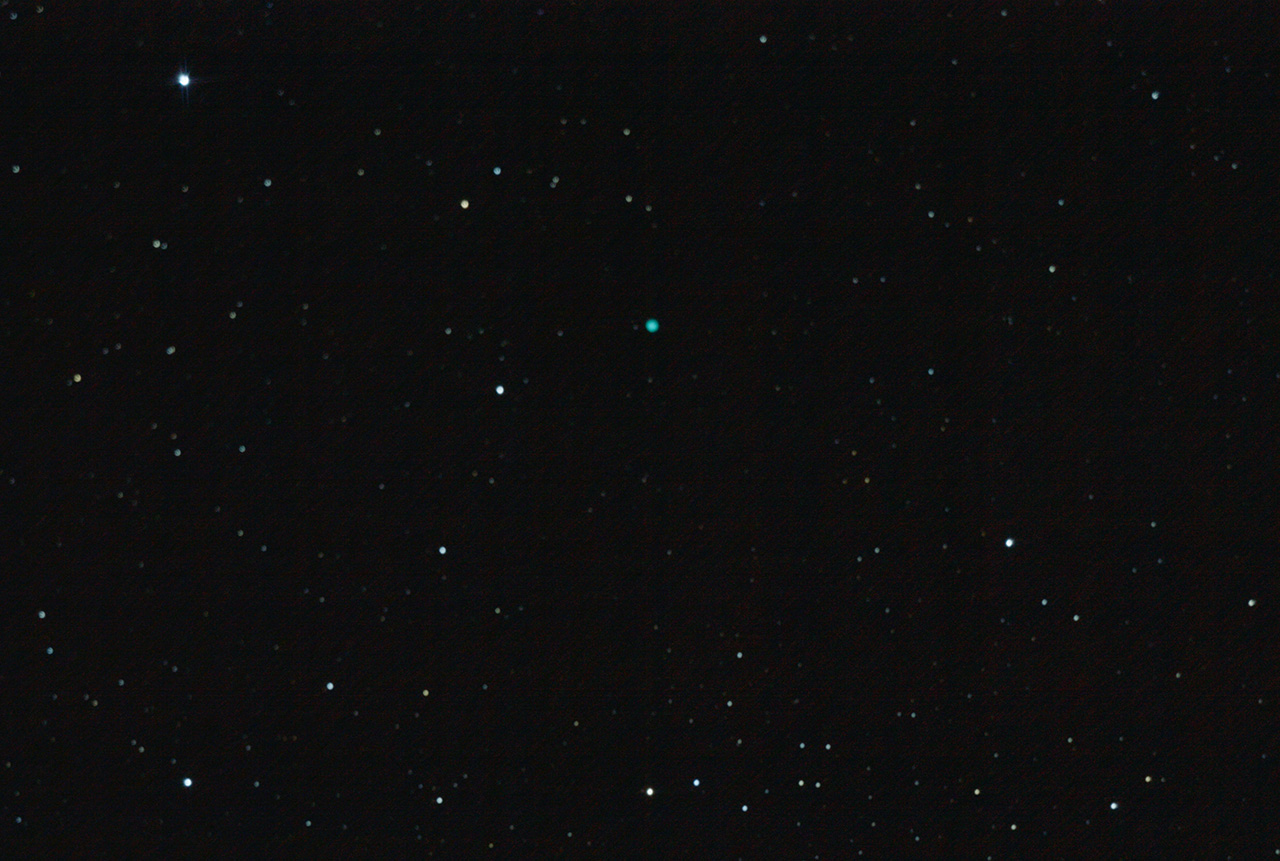 NGC7662_Blue_Snowball_zoom_29.10.2014_60x3sek._ISO1600_tet.jpg