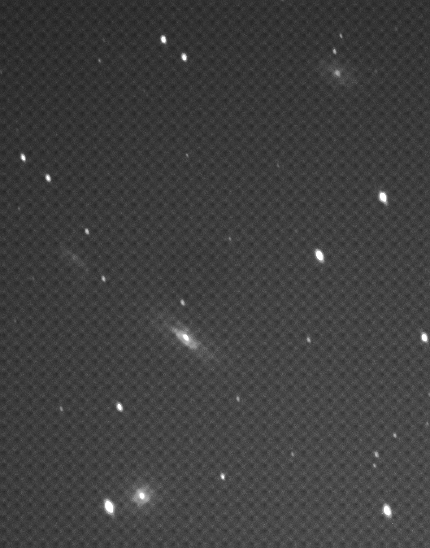 ngc3190iso100t1200curvesupcropbicubicresample.jpg