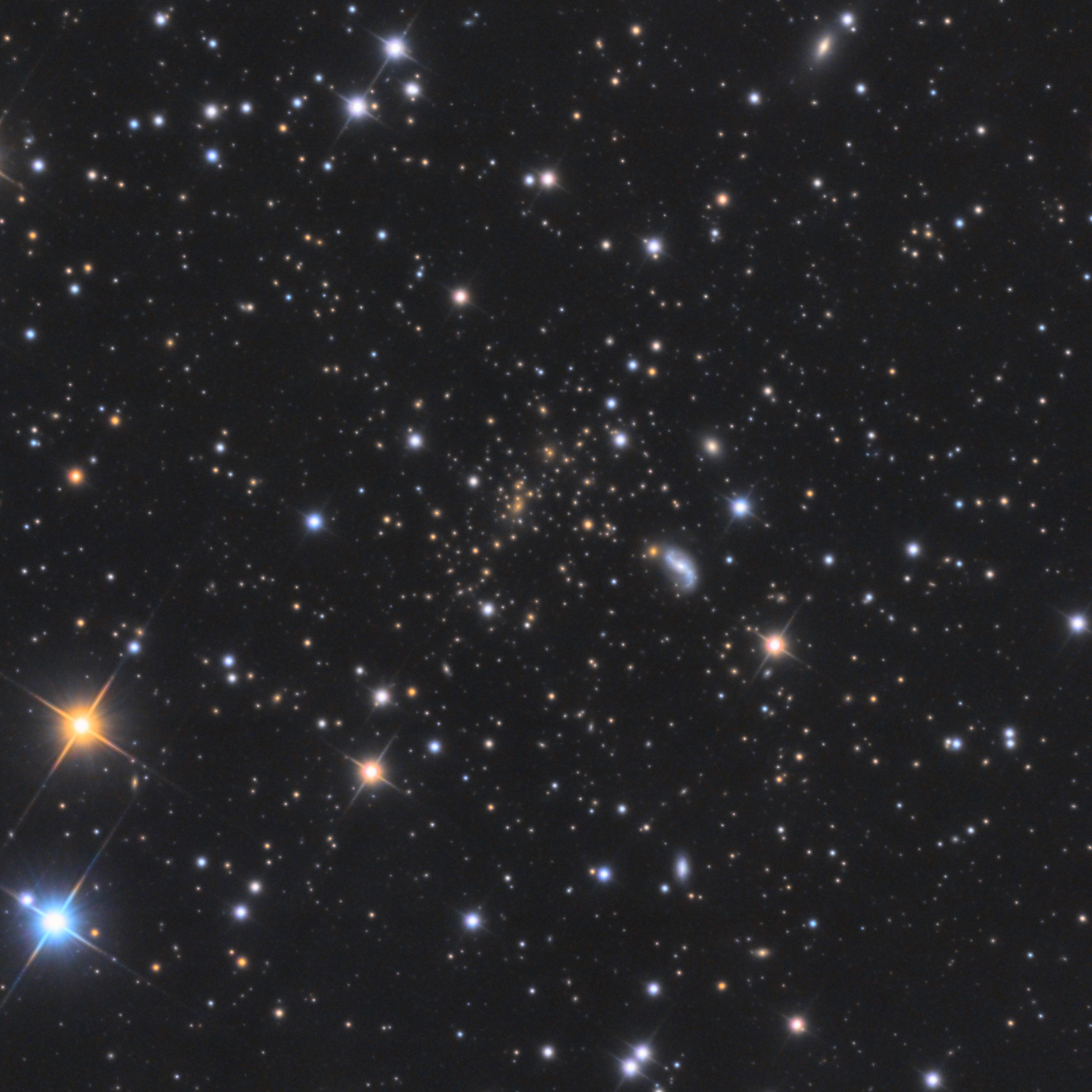 Abell2218_coreCROP_100_2.jpg