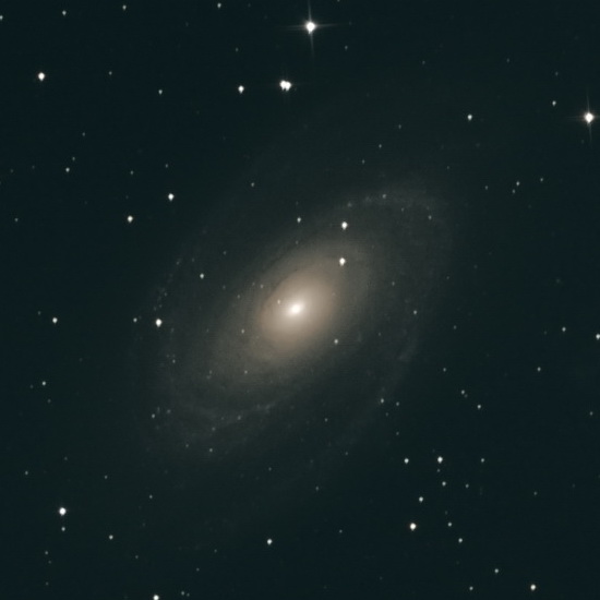 M81_1h7min_20090503_550.jpg