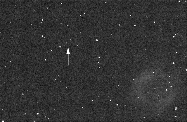 ASTEROID_351_YRSA_Helix_nebula_NGC_7293_30x5.min.ISO800_17.08.2015_10fps_640x.gif
