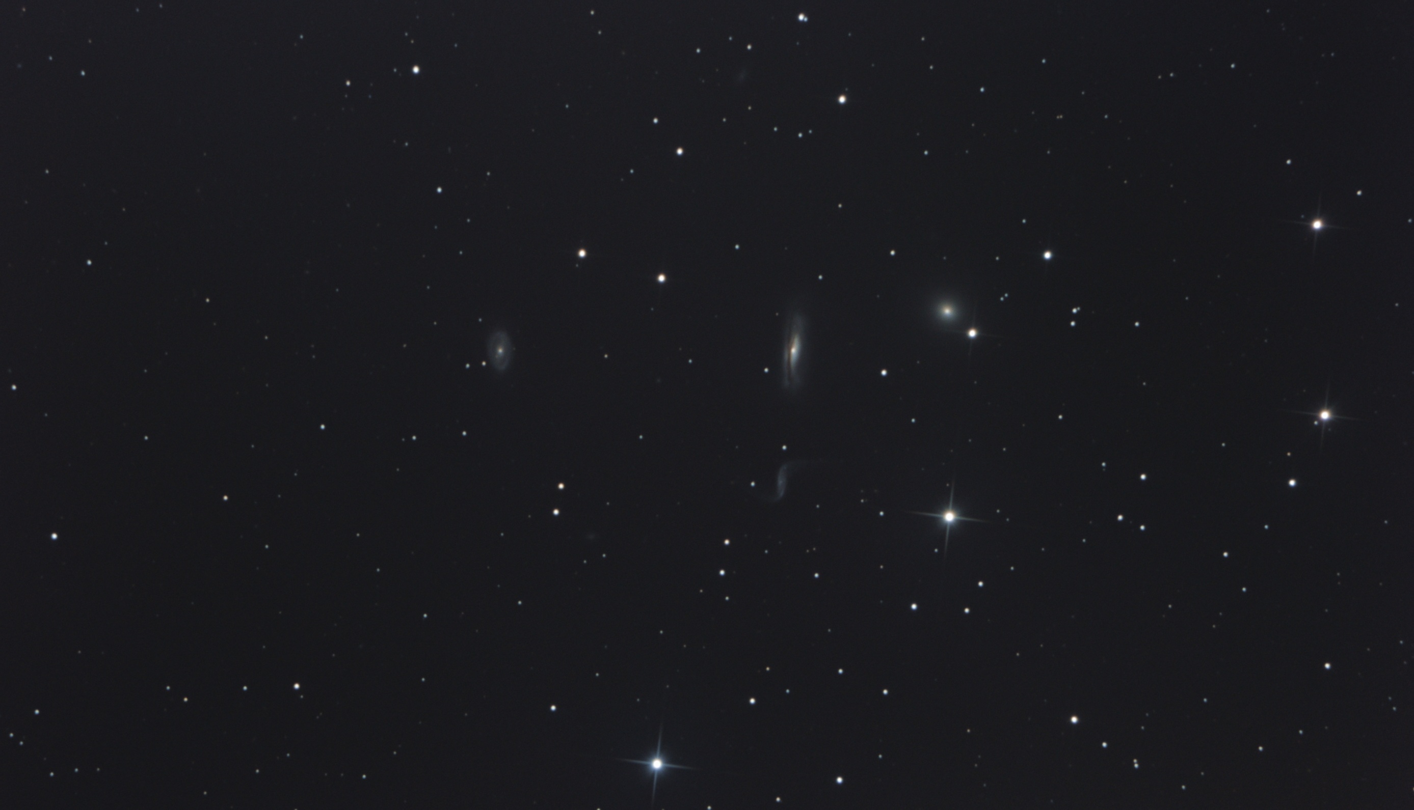 ngc 3190v1.jpg