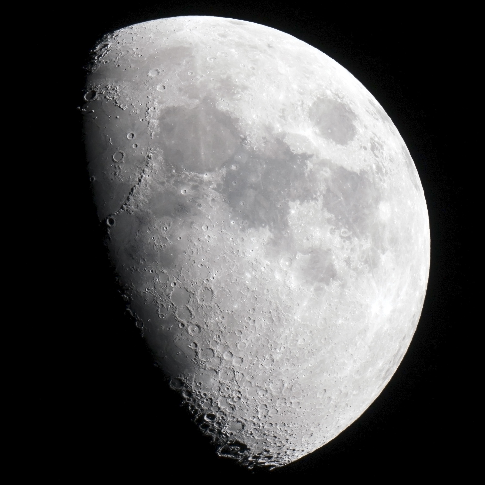 Moon_04052017.jpg