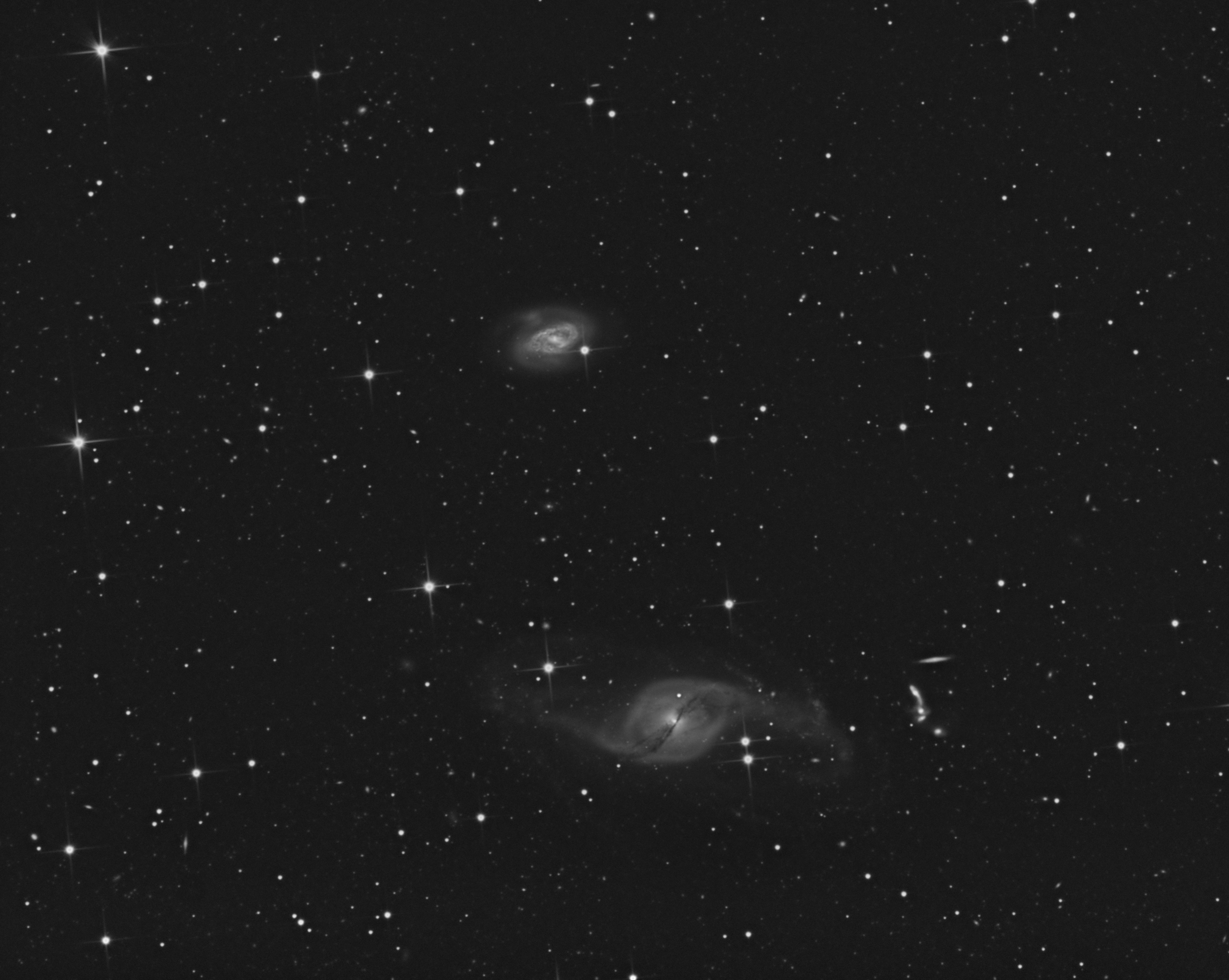 ngc3718lum.jpg