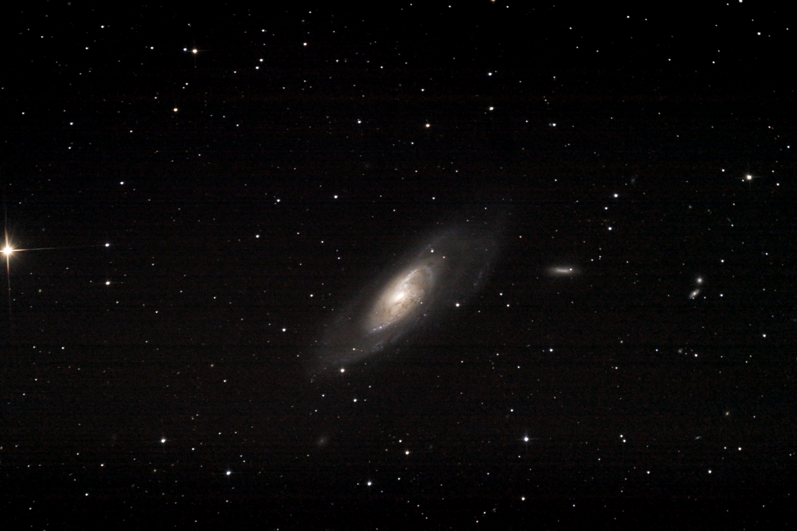 M106_20110424_61minA_1080.png