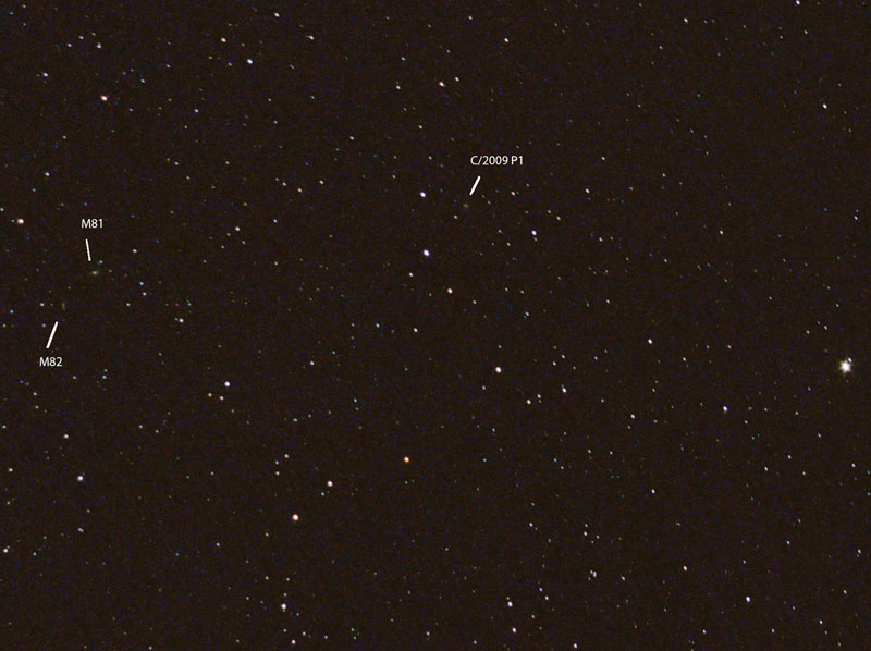 Komēta_M81_M82_pie-L_lāča_alfas_forums.jpg