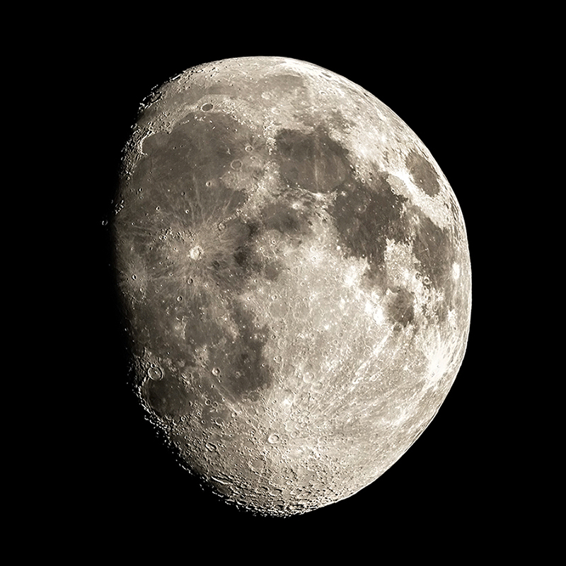 moon001 Panorama1-11.jpg