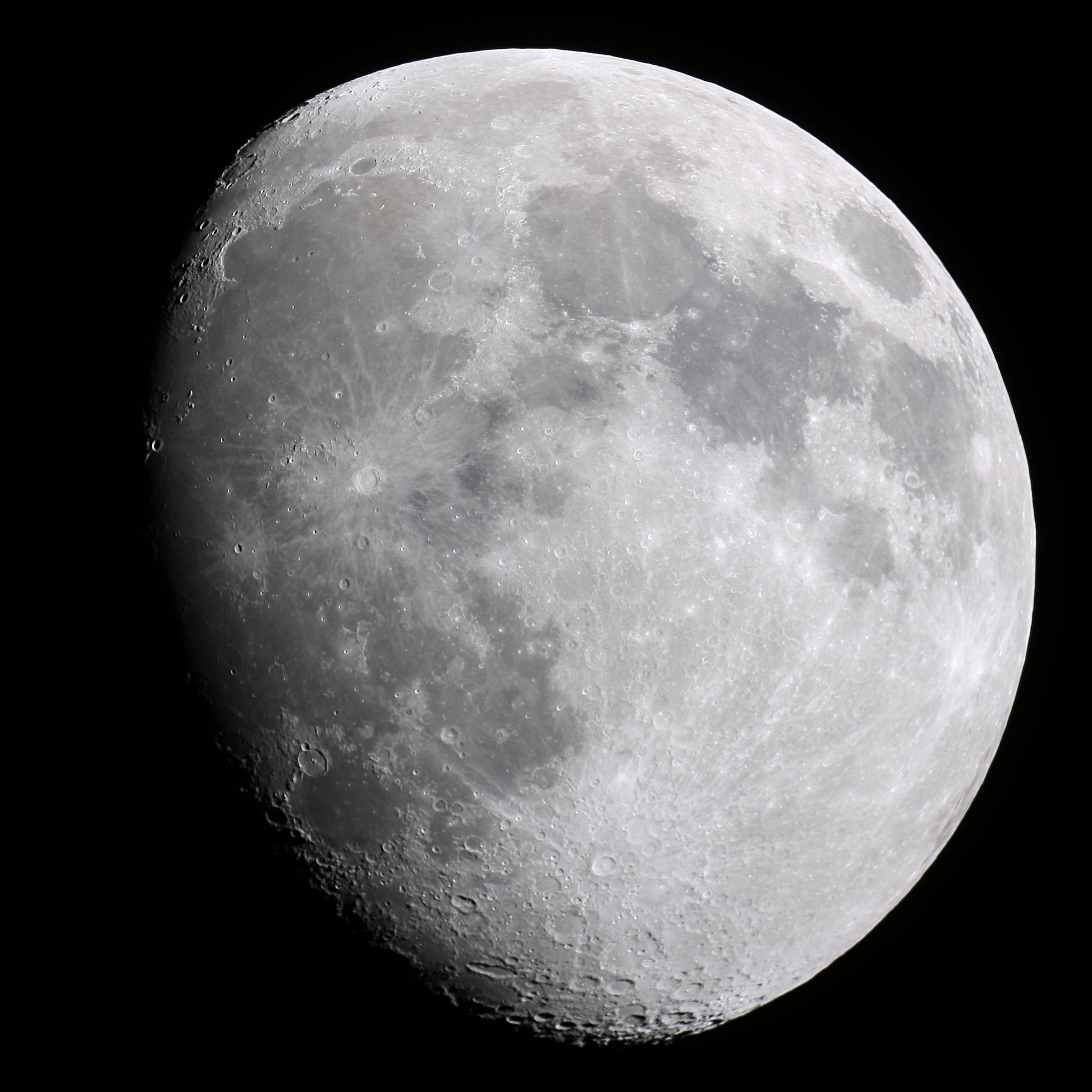 moon04042020.jpg