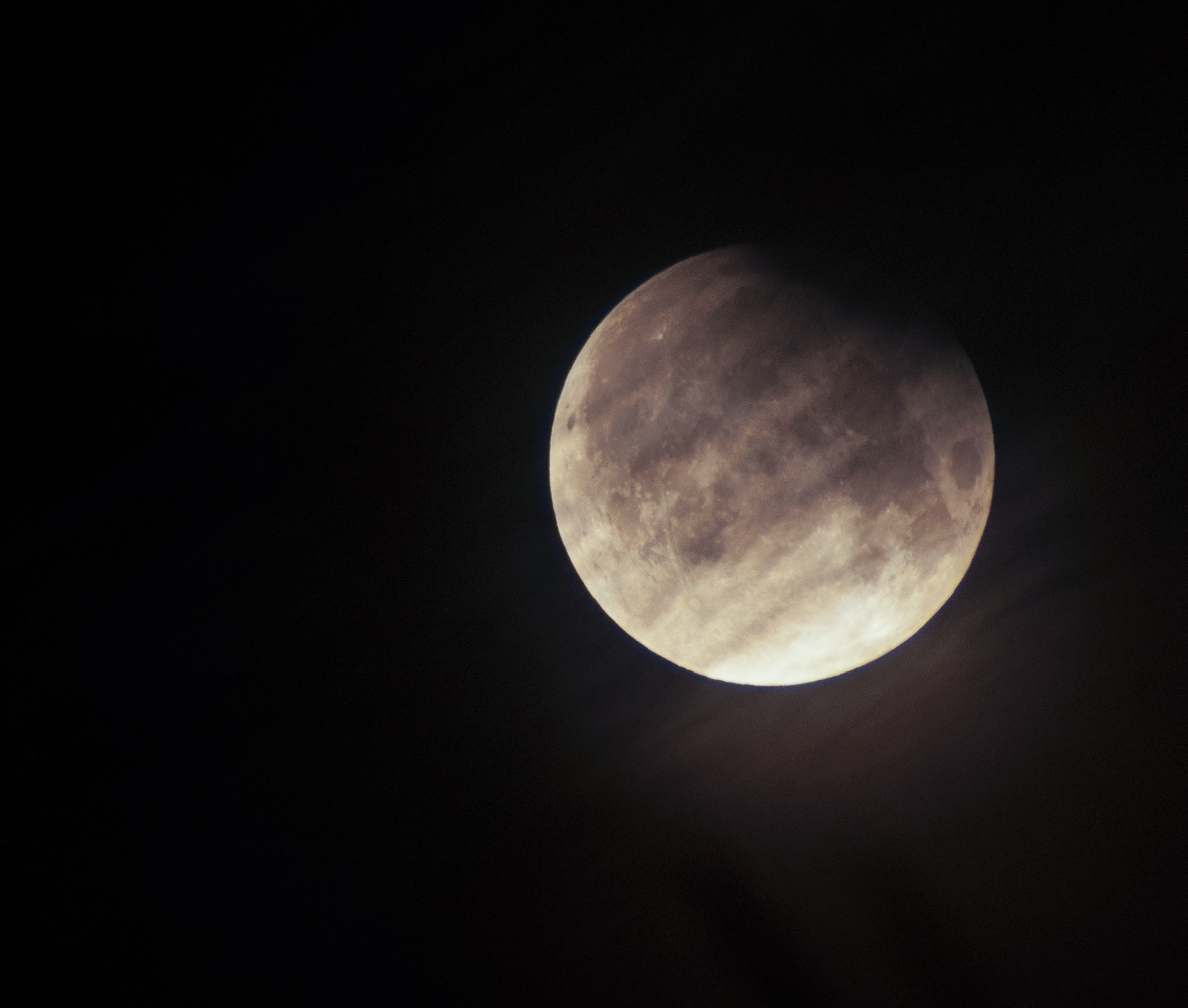 mooneclipsehdr.jpg